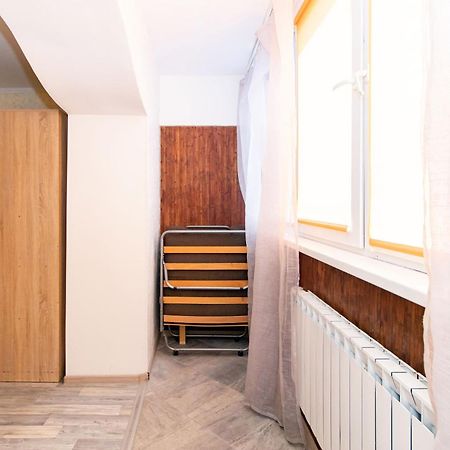 Kvartirkoff Na Obolonskom 40 Kiev Buitenkant foto